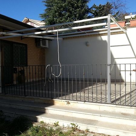 Casa Livia Metro C Bolognetta Apartman Róma Kültér fotó